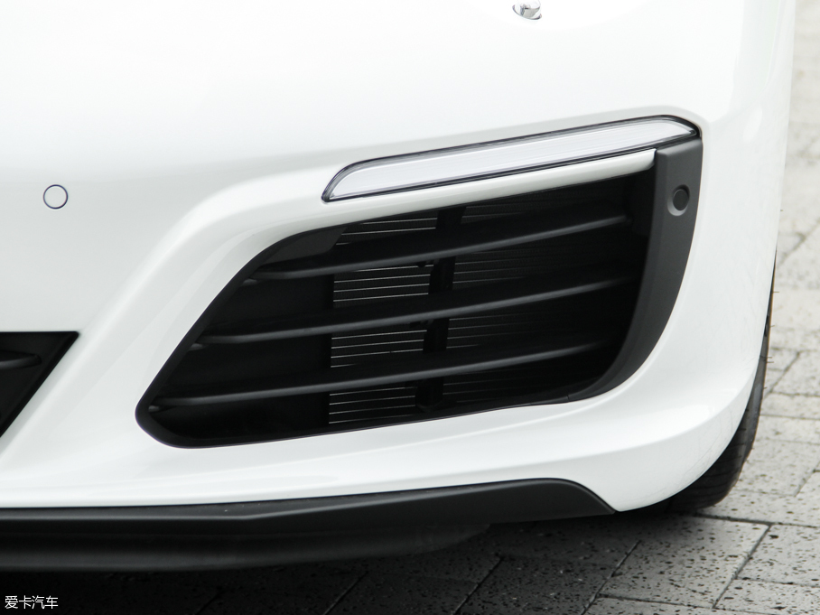 2016r(sh)911 Carrera 4S