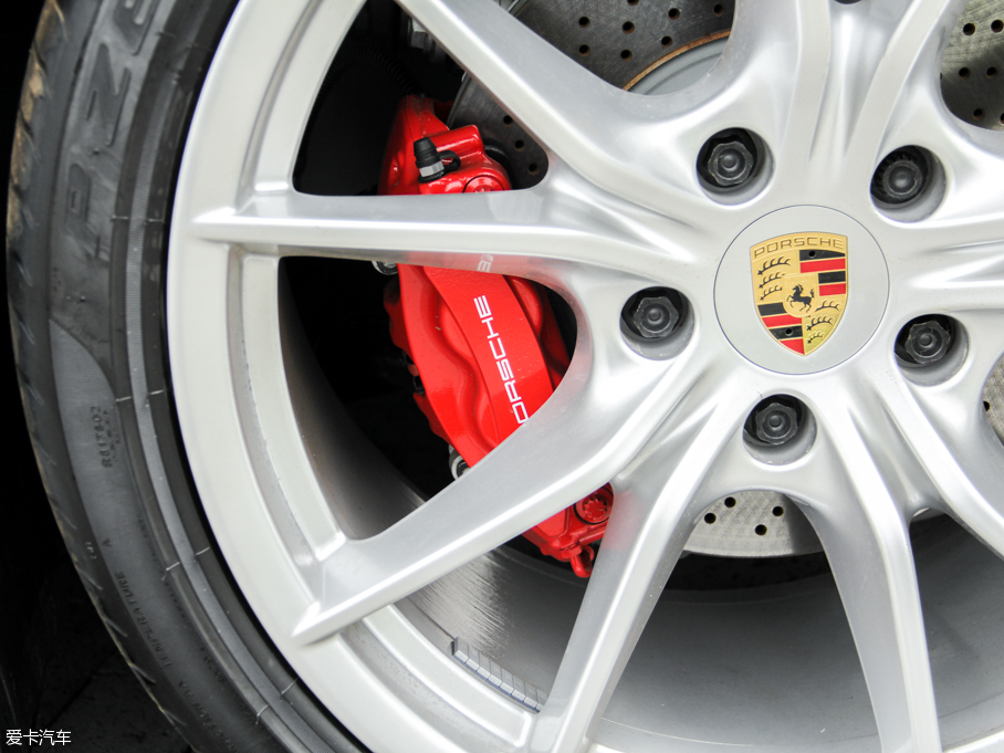 2016r(sh)911 Carrera 4S