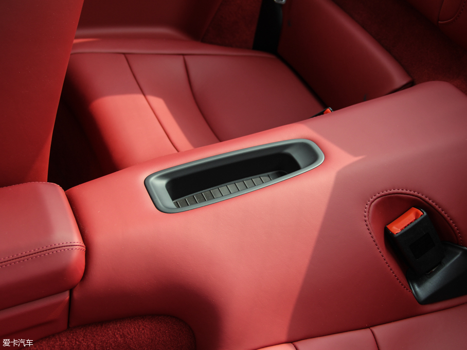 2016r911 Carrera 4S