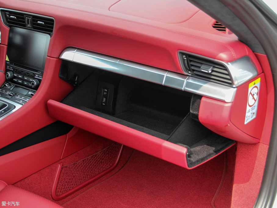 2016r(sh)911 Carrera 4S