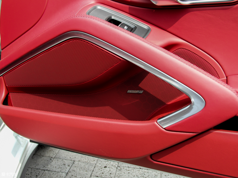 2016r(sh)911 Carrera 4S