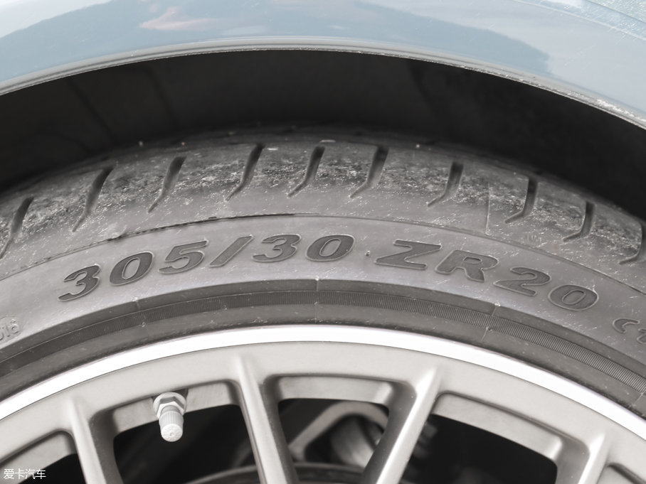 2016r(sh)911 Carrera 4