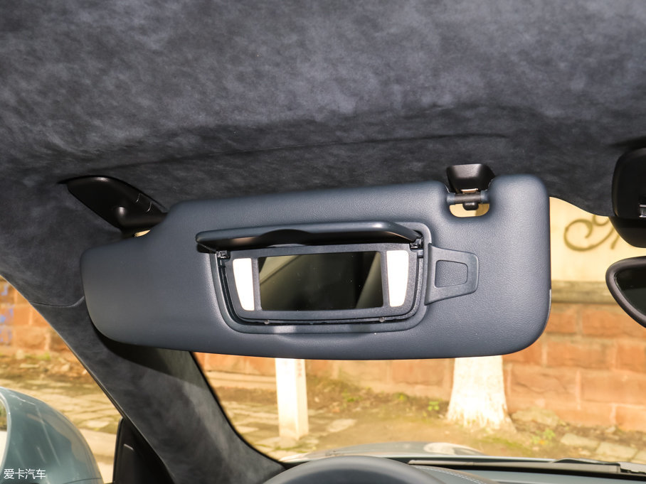 2016r911 Carrera 4