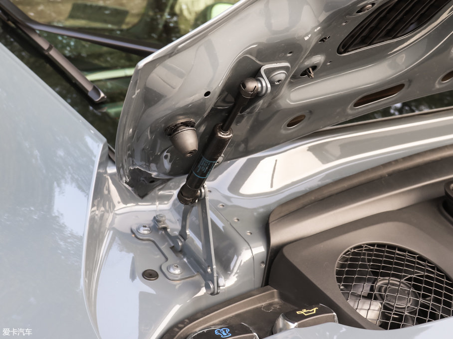 2016r911 Carrera 4