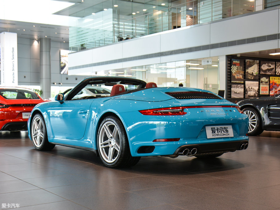 2016r911 Carrera 4 Cabriolet