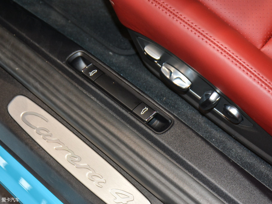 2016r911 Carrera 4 Cabriolet