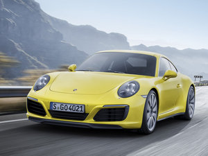 2016Carrera 4 w^