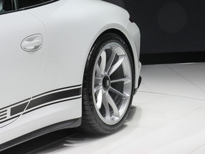 2016款R 细节外观