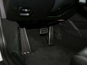 2016Carrera п؅^(q)