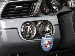 2016Carrera 4 п؅^(q)