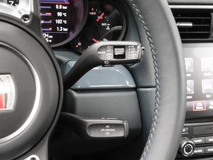 2016Carrera 4 п؅^(q)