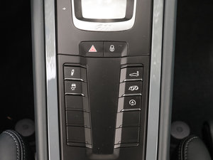 2016Carrera 4 п؅^(q)