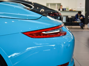 2016Carrera 4 Cabriolet ^