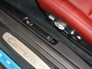 2016Carrera 4 Cabriolet g