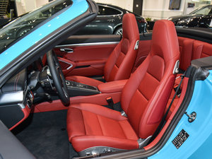 2016Carrera 4 Cabriolet {