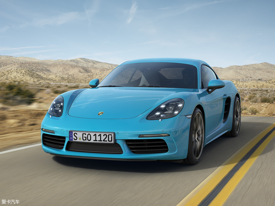 2016r718 Cayman S