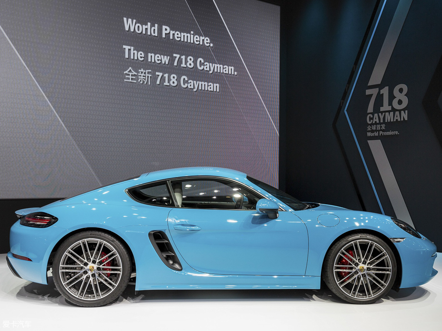 2016r718 Cayman S