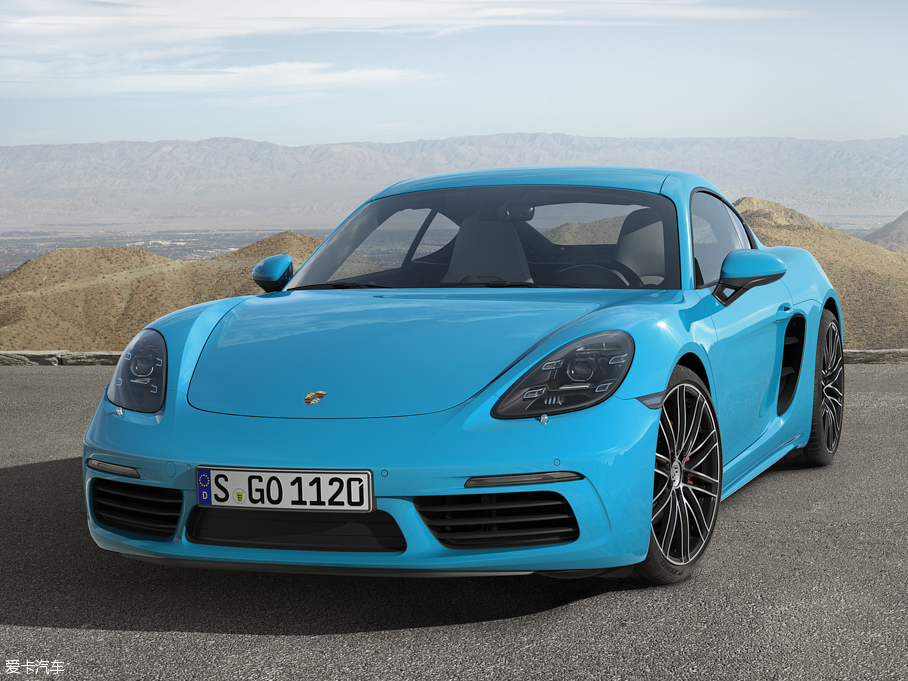 2016r718 Cayman S