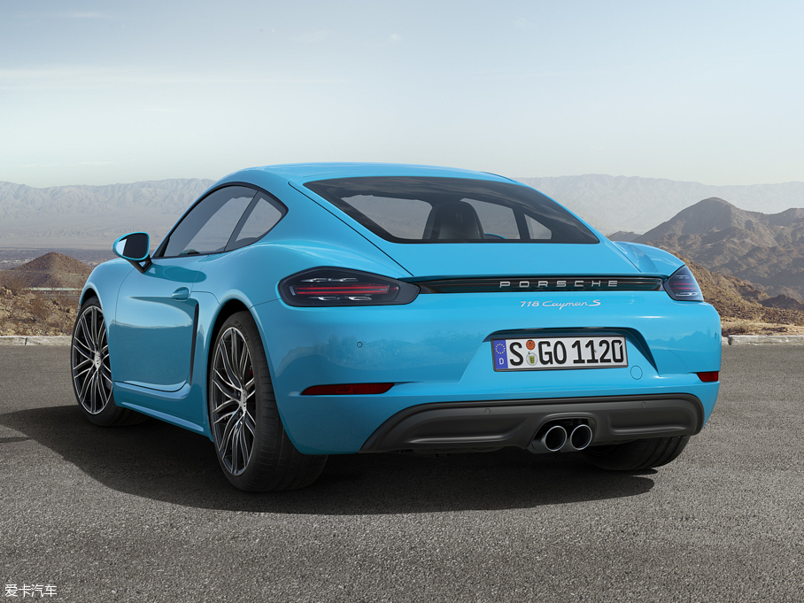 2016r718 Cayman S