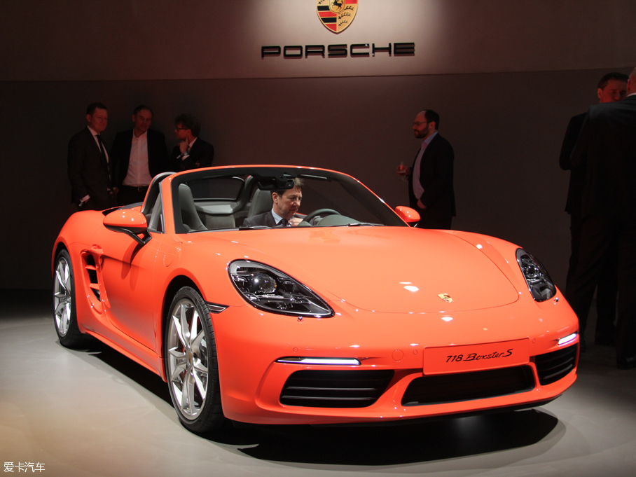 2016r718 Boxster S