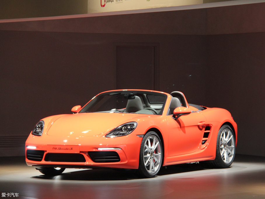 2016r718 Boxster S