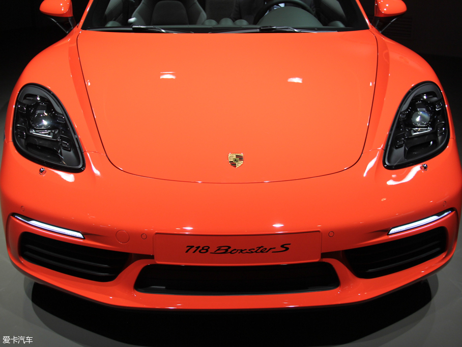 2016r718 Boxster S