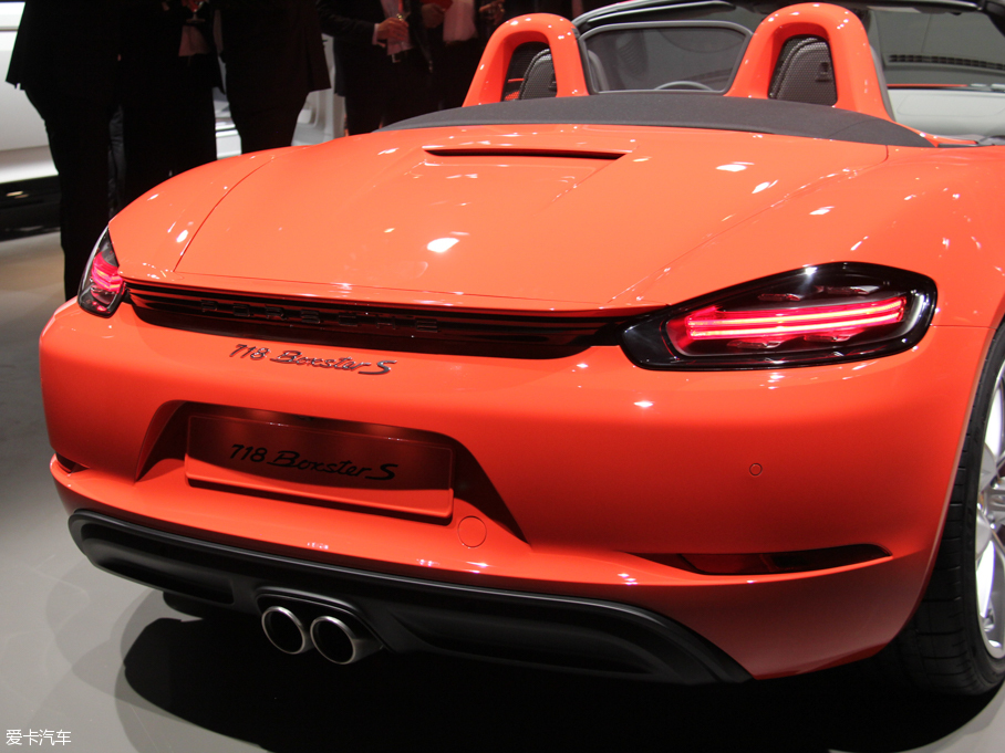 2016r(sh)718 Boxster S