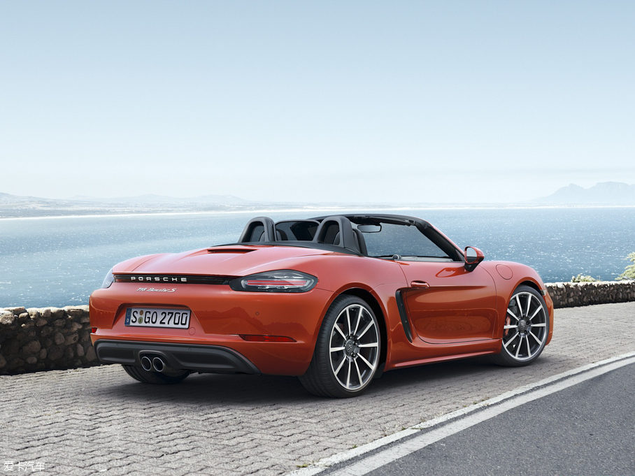 2016r718 Boxster S