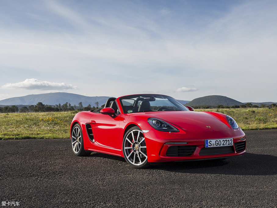 2016r718 Boxster S
