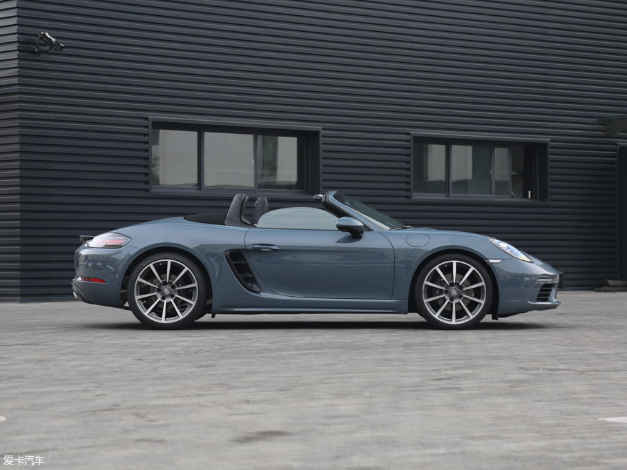 2016r718 Boxster 