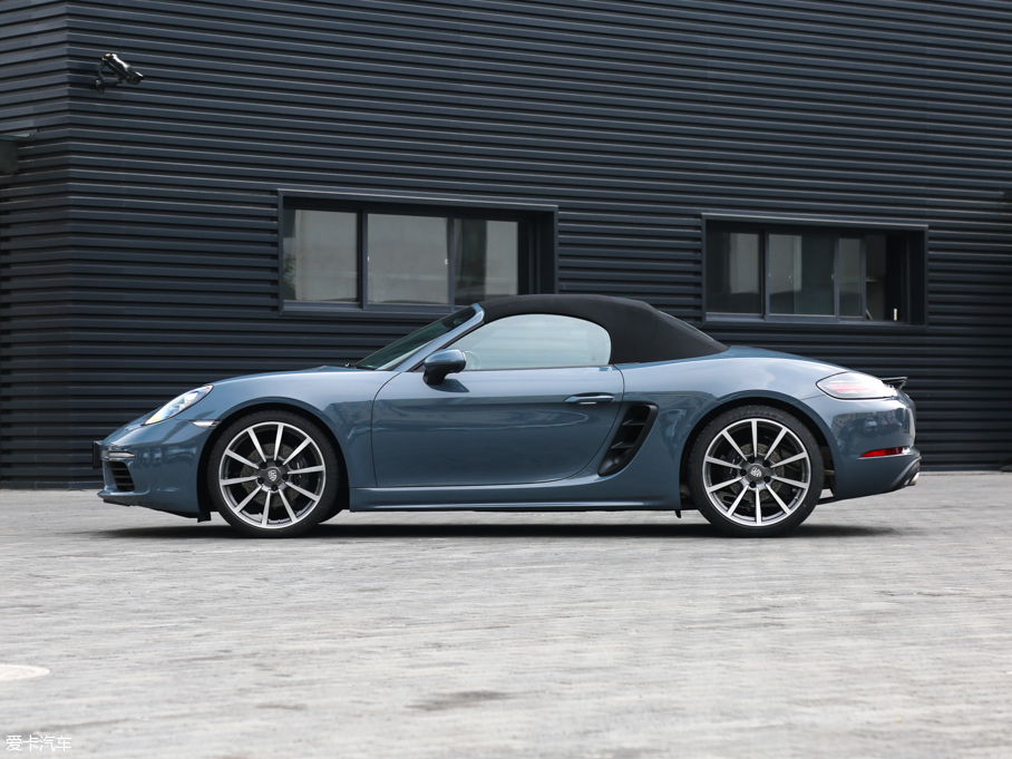2016r718 Boxster 