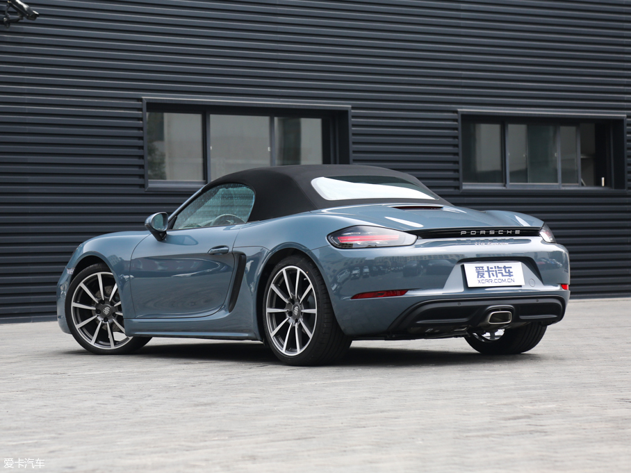 2016r718 Boxster 