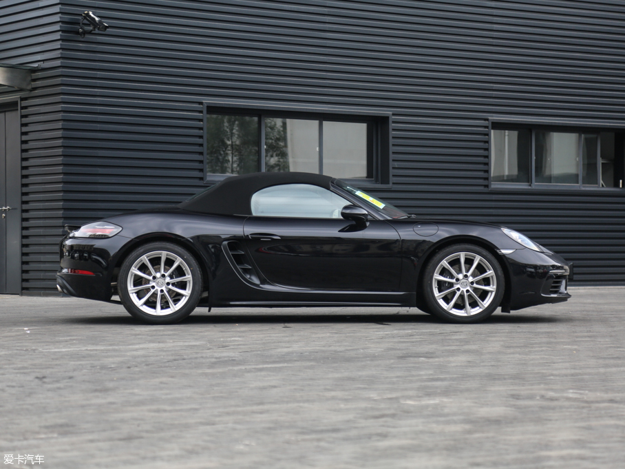 2016r(sh)718 Boxster 