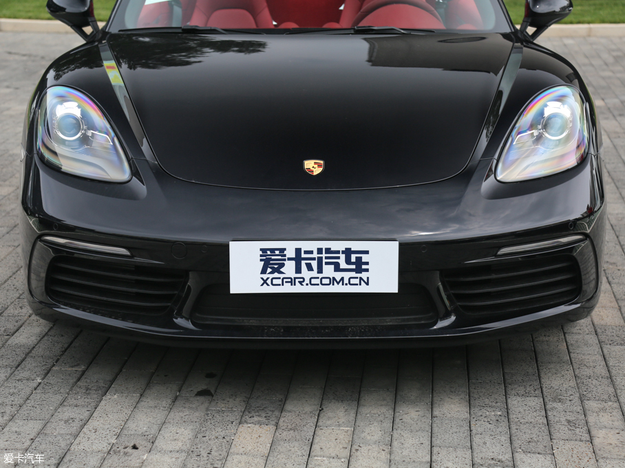 2016r718 Boxster 