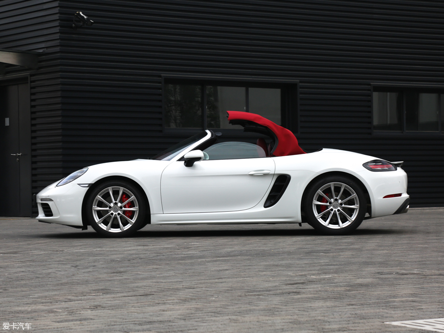 2016r718 Boxster S