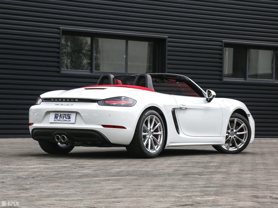 2016r718 Boxster S