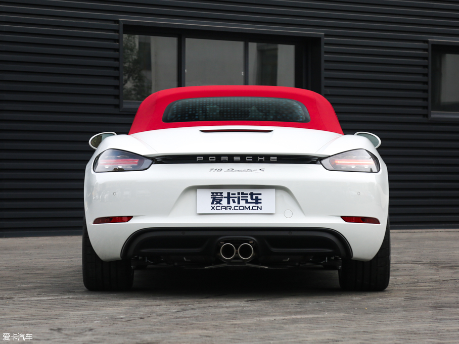 2016r718 Boxster S