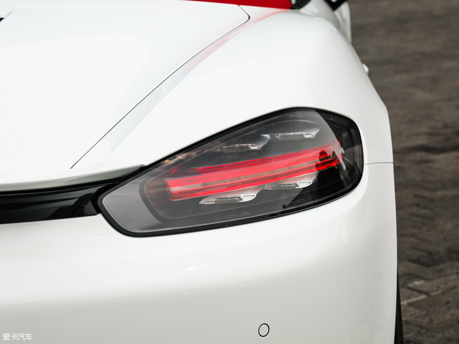 2016r718 Boxster S