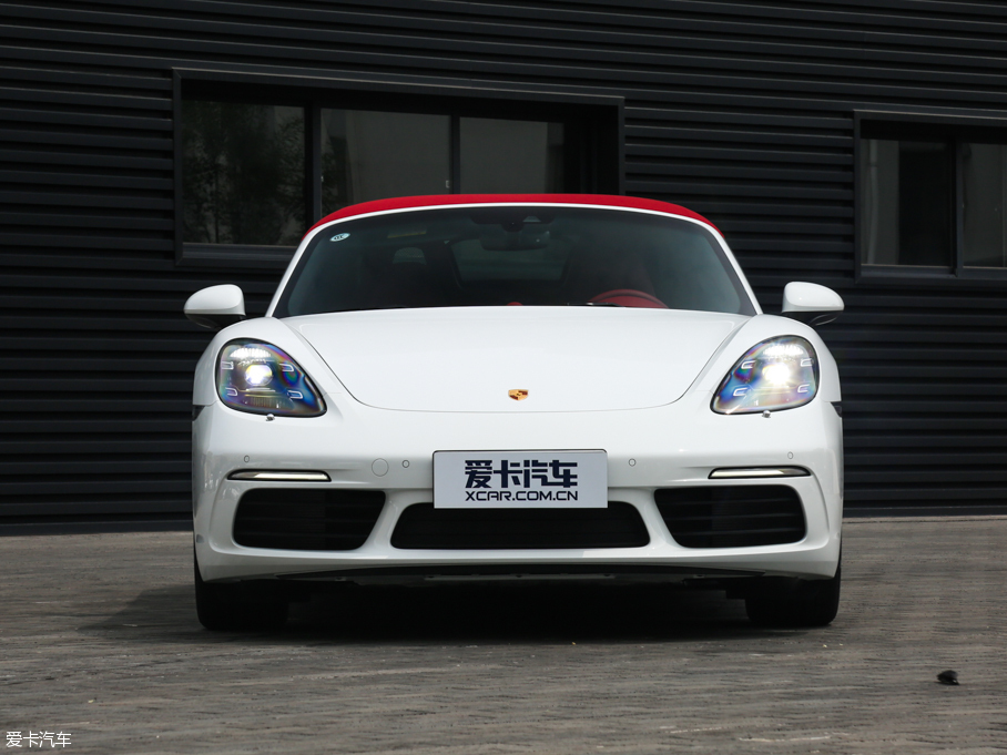 2016r718 Boxster S