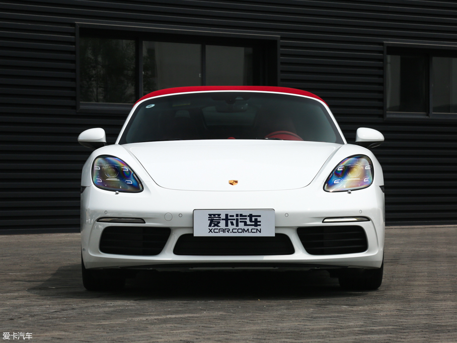 2016r718 Boxster S