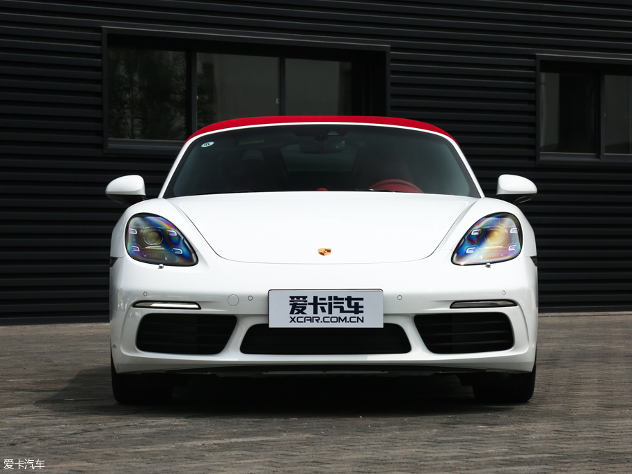 2016r718 Boxster S