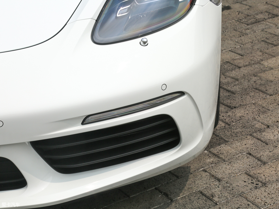 2016r718 Boxster S