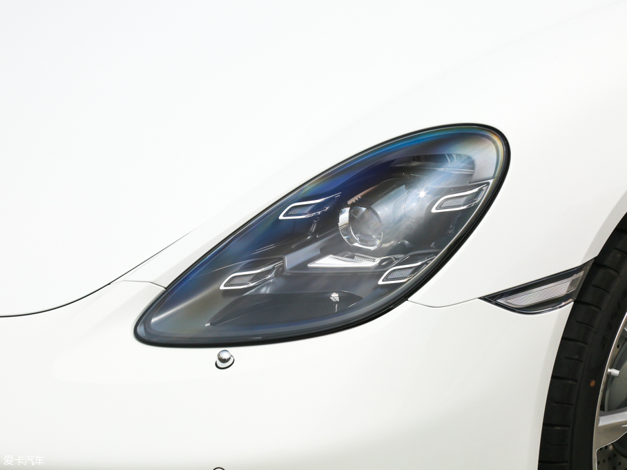 2016r(sh)718 Boxster S