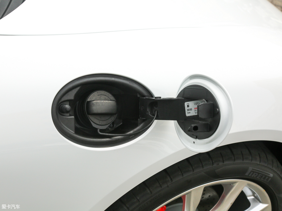 2016r718 Boxster S