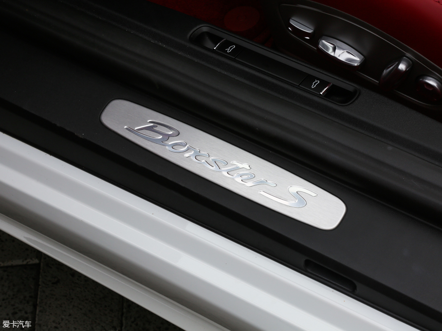 2016r(sh)718 Boxster S