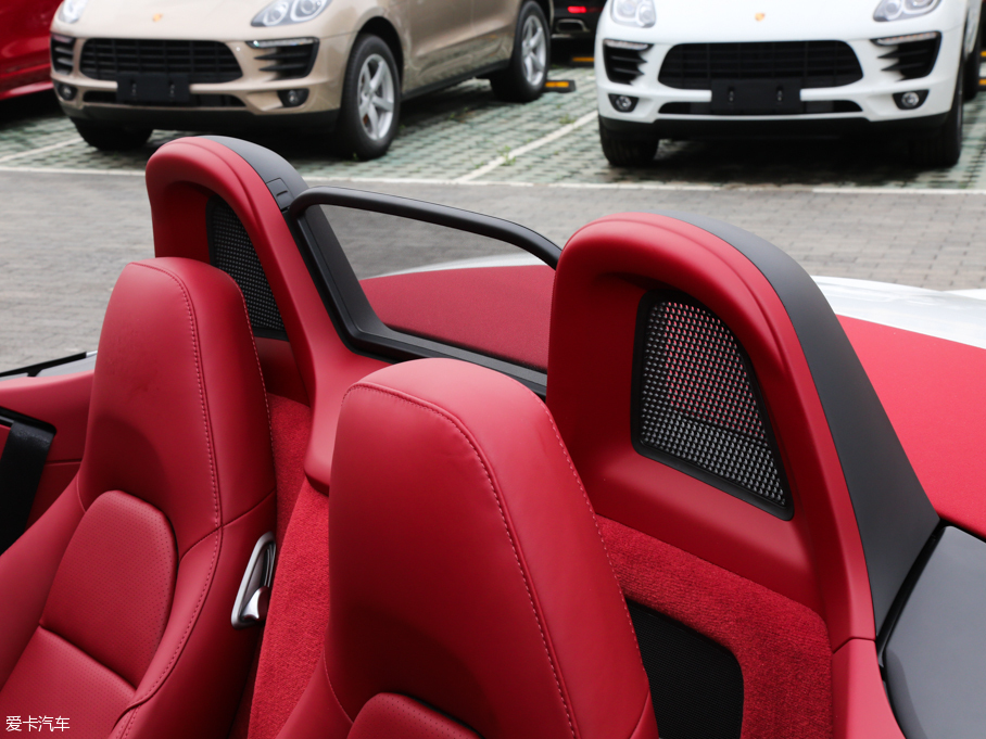 2016r718 Boxster S