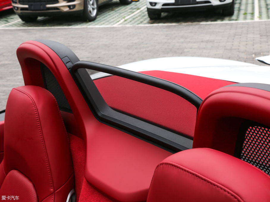 2016r718 Boxster S