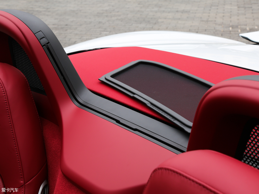 2016r718 Boxster S