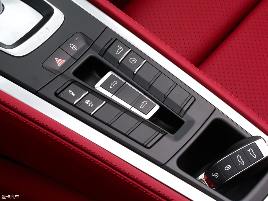 2016r718 Boxster S