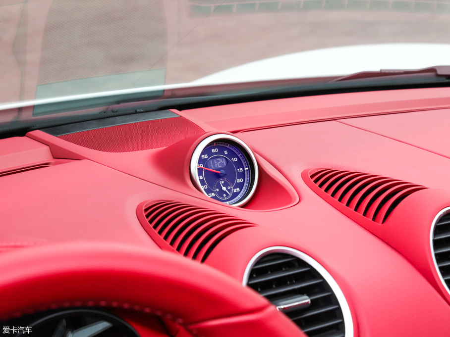 2016r718 Boxster S